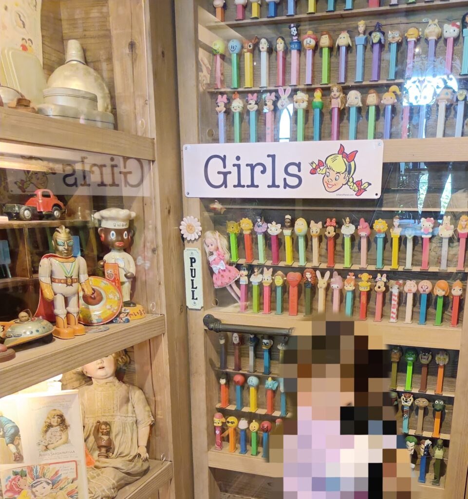トイレの出入り口前
